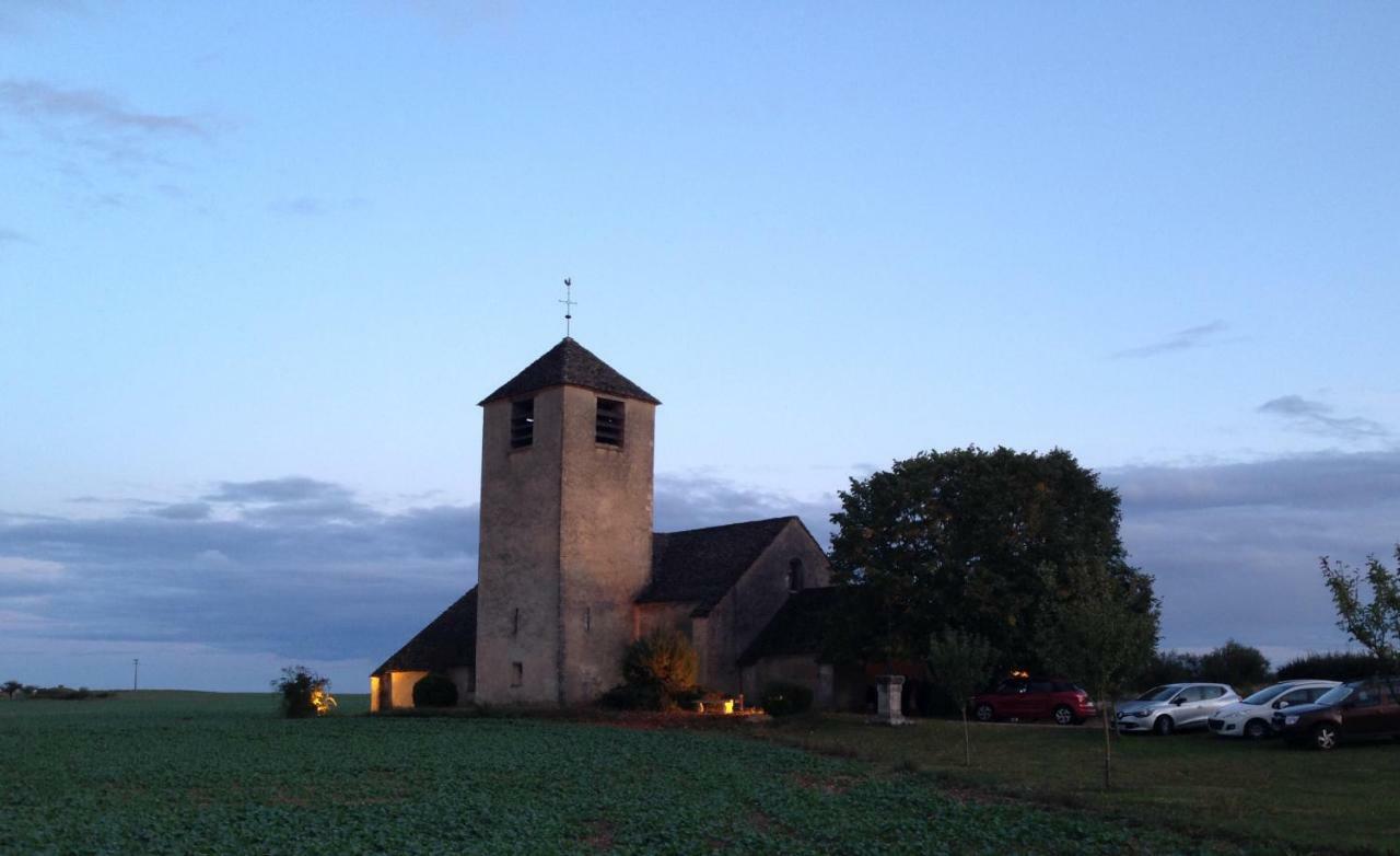 La Virgule De Tanlay Bed & Breakfast Exterior photo